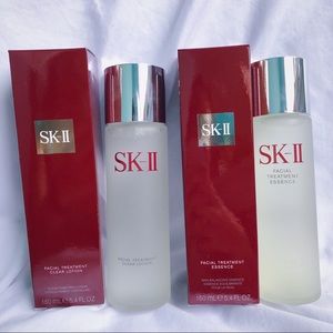 SK-II Facial Treatment Clear Lotion and Essence